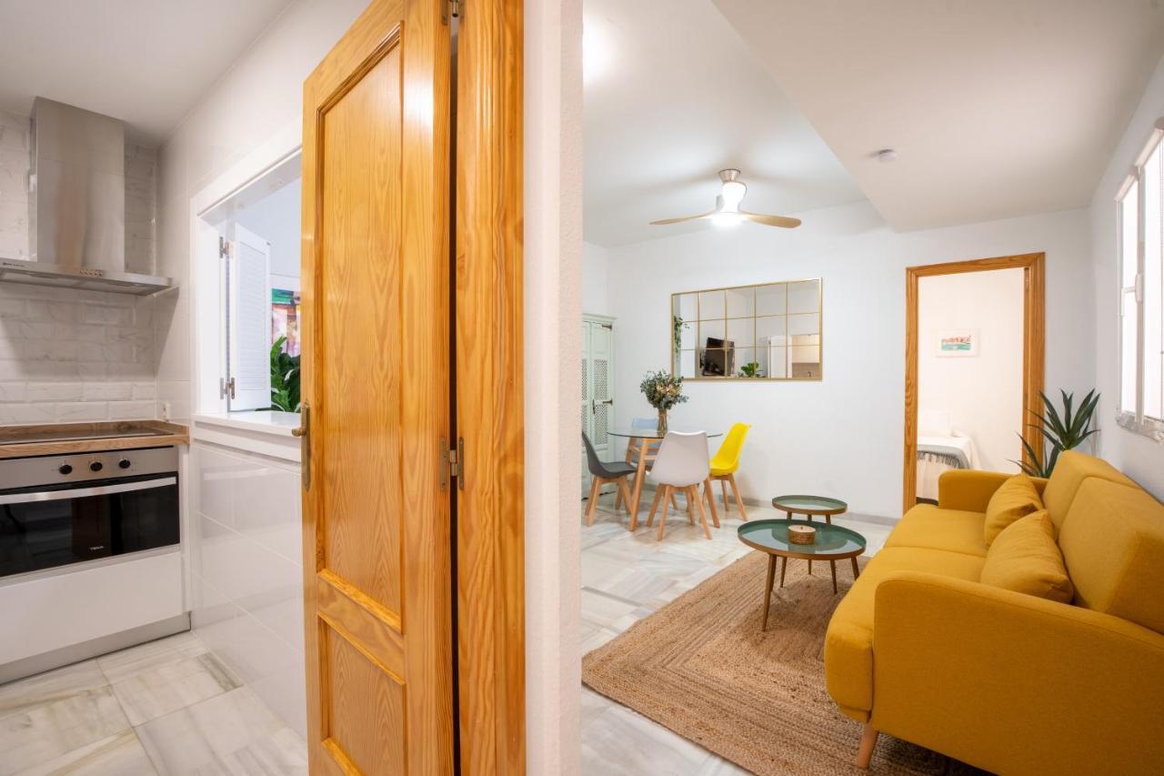 Apartamento Con Garaje, Centro De Sevilla エクステリア 写真
