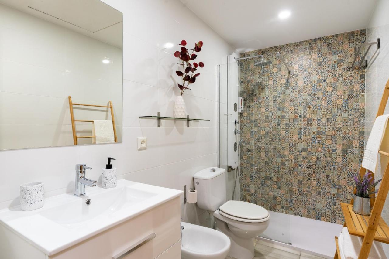 Apartamento Con Garaje, Centro De Sevilla エクステリア 写真
