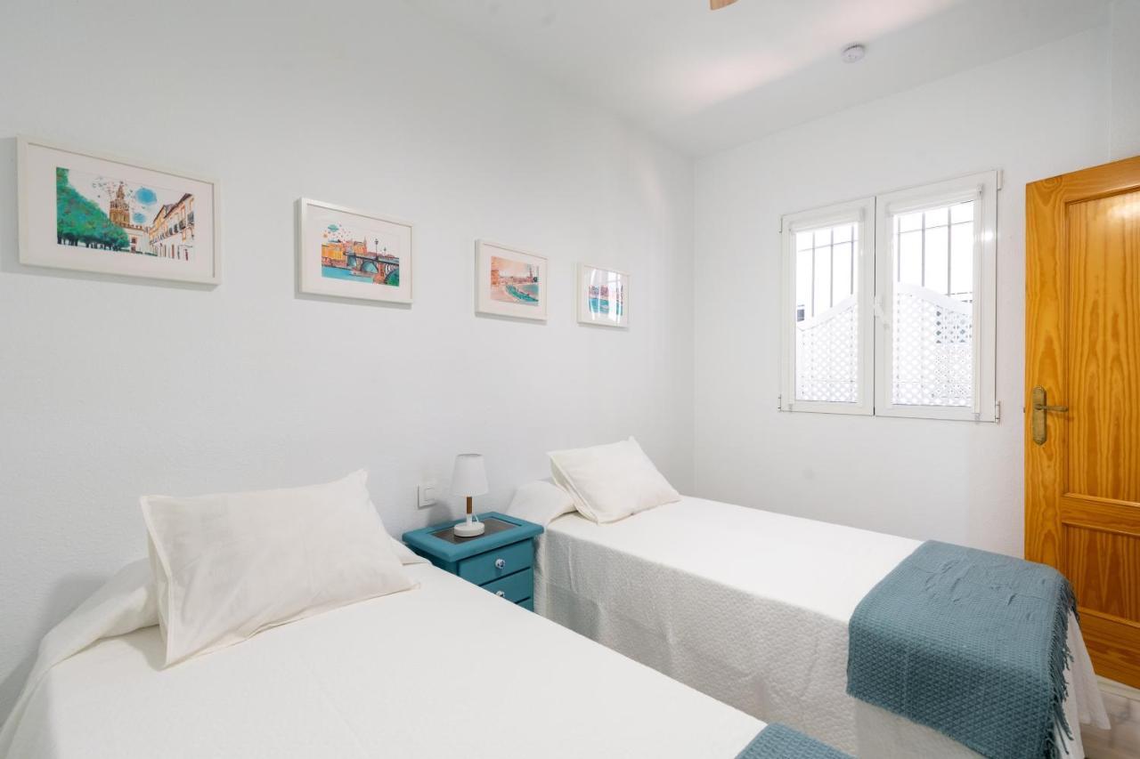 Apartamento Con Garaje, Centro De Sevilla エクステリア 写真