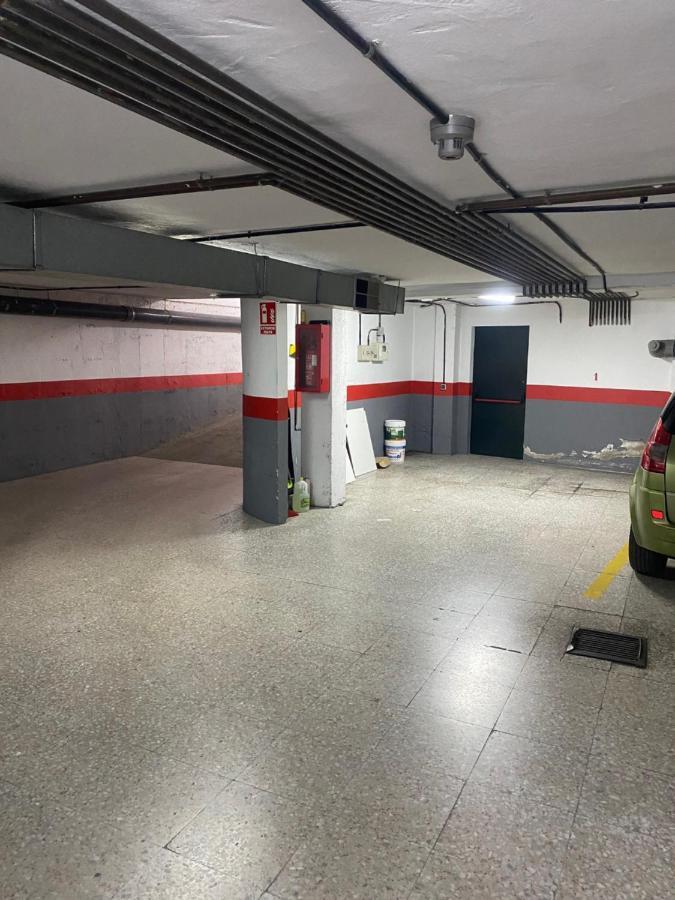 Apartamento Con Garaje, Centro De Sevilla エクステリア 写真